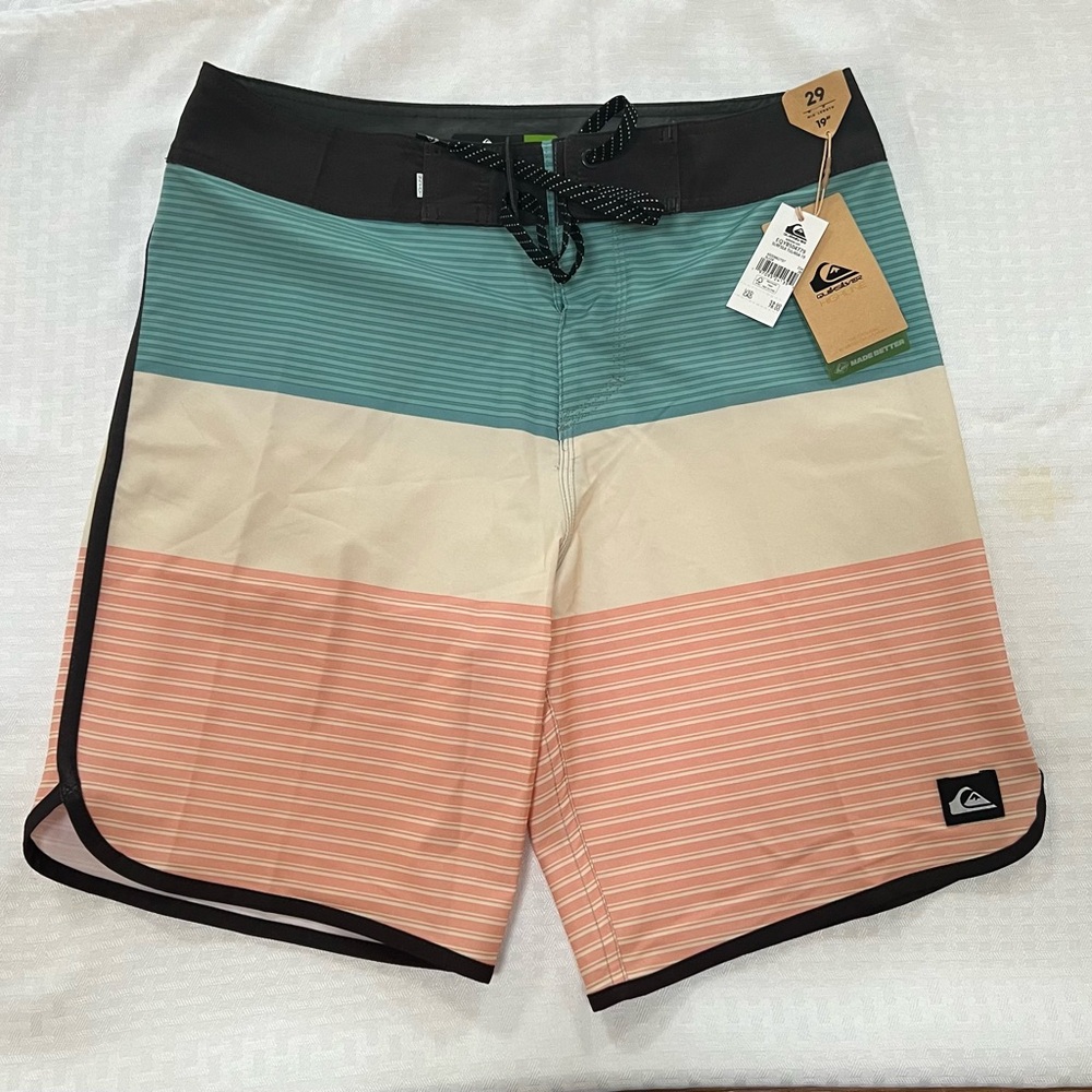 Quiksilver board shorts